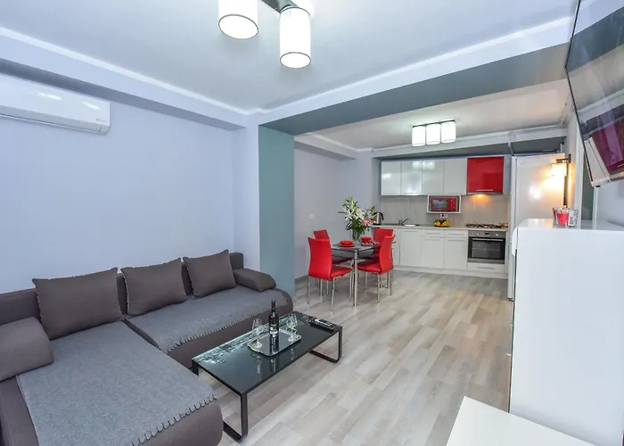 Marlin Unirii Square Бухарест